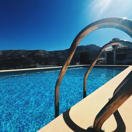 Authentic With Private Pool & Stunning View Σπίτι διακοπών Adsubia