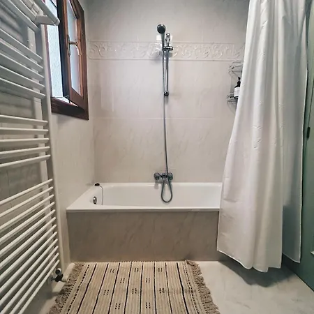 Authentic With Private Pool & Stunning View Σπίτι διακοπών