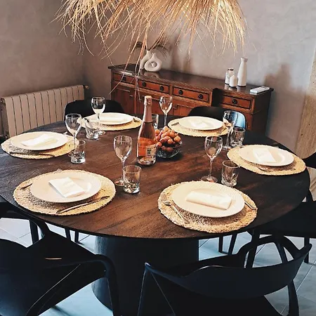 Authentic With Private Pool & Stunning View Σπίτι διακοπών