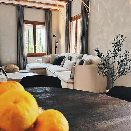 Σπίτι διακοπών Authentic With Private Pool & Stunning View